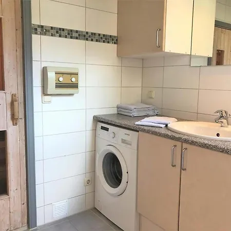 Holiday home Mirow In *